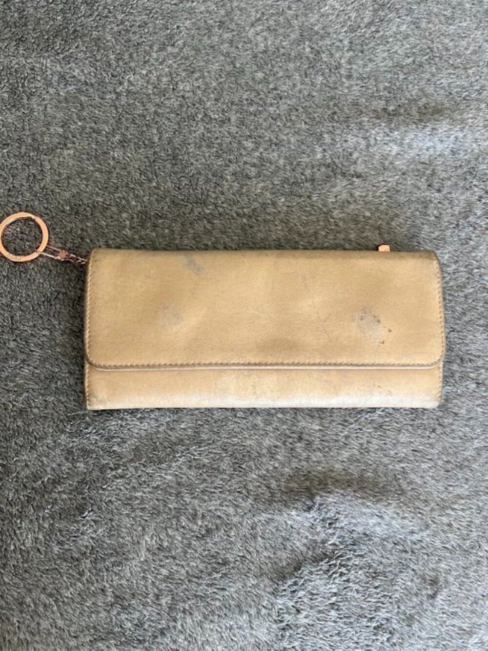 Hobo The Original Sadie Trifold Clutch Wallet Beige Tan Leather 8.5” x 4”